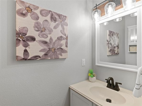 1600 Gretchen DR, Cedar Park TX 78613