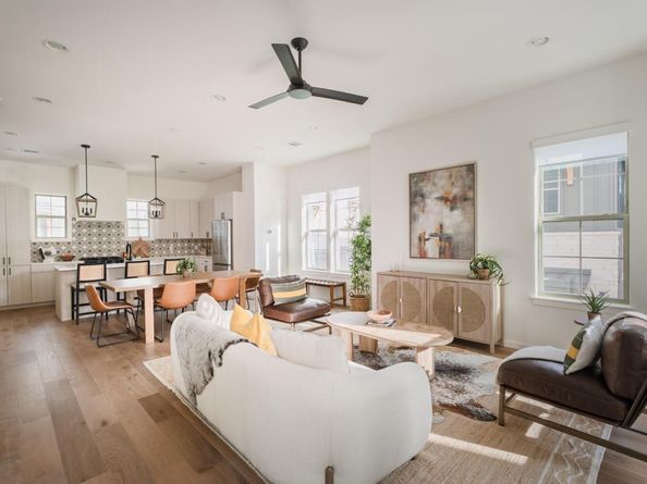 3500 Pecan Springs RD 5, Austin TX 78723
