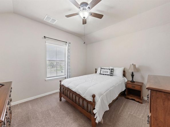 216 Marys Creek LN, Liberty Hill TX 78642