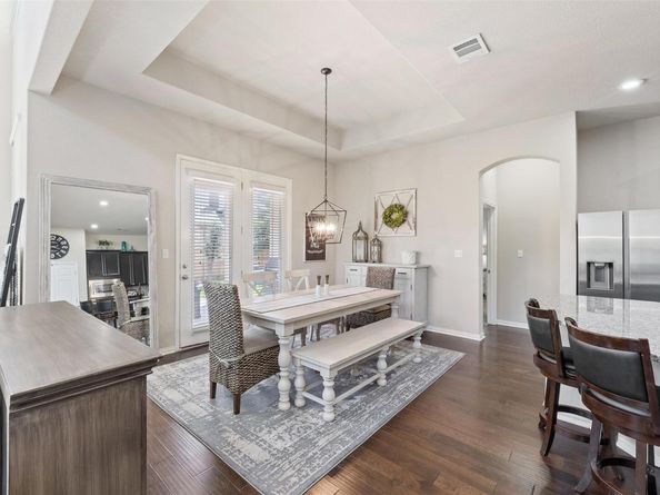 216 Marys Creek LN, Liberty Hill TX 78642