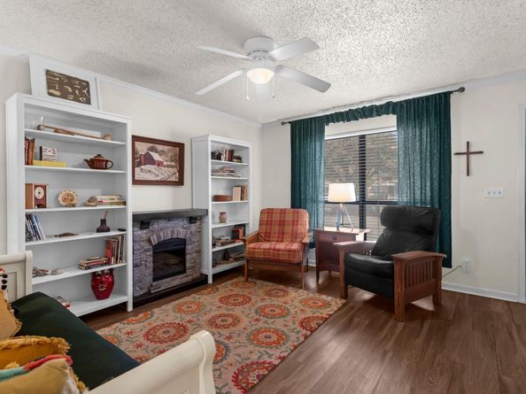 3008 Whisper Oaks LN B, Georgetown TX 78628