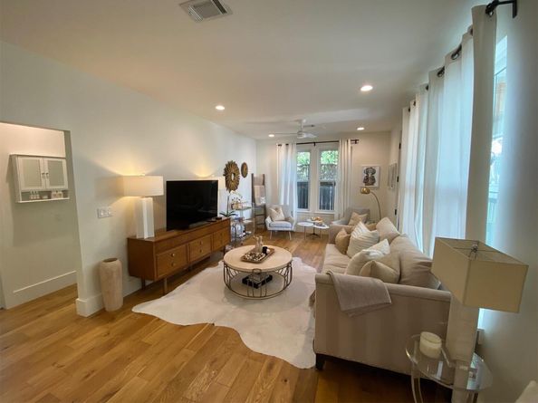 1903 W 30th ST B, Austin TX 78703