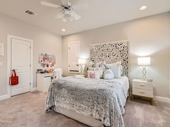 921 Morning Moon CIR, Austin TX 78732