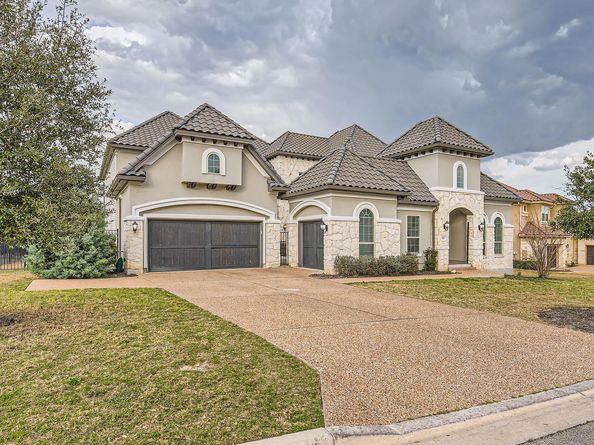 921 Morning Moon CIR, Austin TX 78732