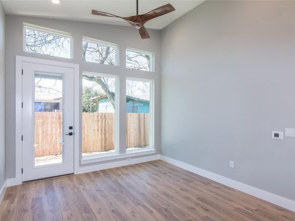 8006 Gault ST 2, Austin TX 78757