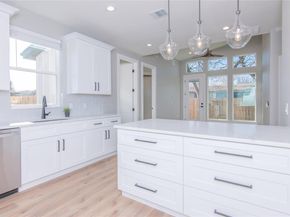 8006 Gault ST 2, Austin TX 78757