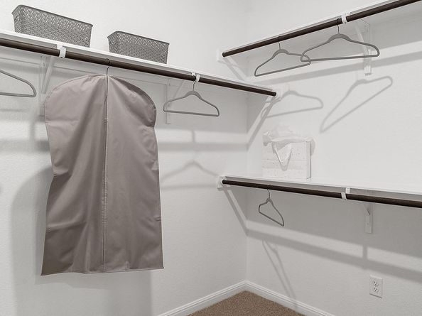 2200A Cornfield DR, Pflugerville TX 78660