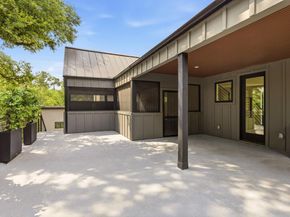 2300 Bluebonnet LN, Austin TX 78704