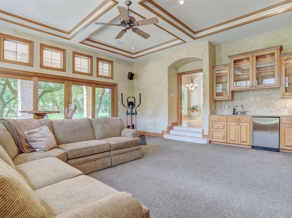 25 Meadows End DR, Georgetown TX 78628