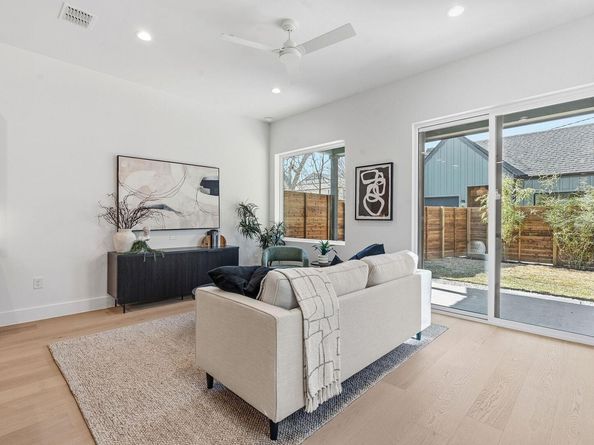 5708 Nancy DR 1, Austin TX 78745