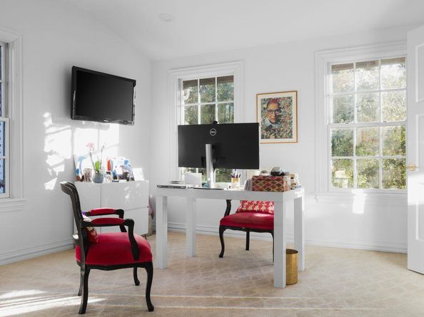 2604 Wooldridge DR, Austin TX 78703