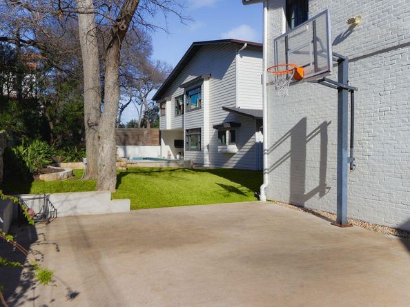 2604 Wooldridge DR, Austin TX 78703