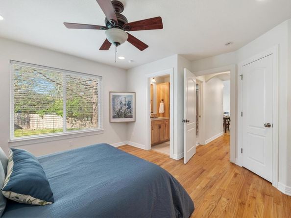7504 Valley Dale DR, Austin TX 78731