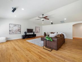 7504 Valley Dale DR, Austin TX 78731