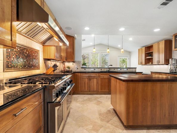 7504 Valley Dale DR, Austin TX 78731