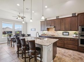 204 Miracle Rose WAY, Liberty Hill TX 78642