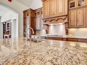 312 Flintlock DR, Leander TX 78641