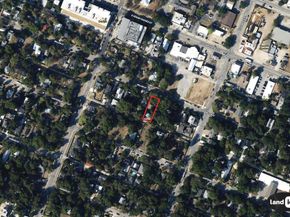 1613 Willow ST, Austin TX 78702