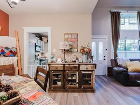 10819 Crown Colony DR 40, Austin TX 78747