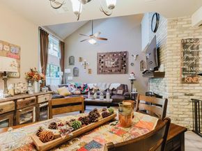 10819 Crown Colony DR 40, Austin TX 78747