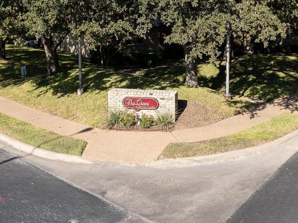 10819 Crown Colony DR 40, Austin TX 78747