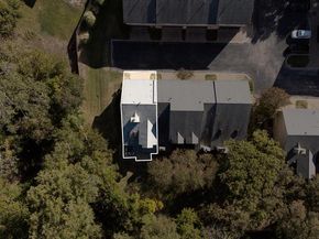 10819 Crown Colony DR 40, Austin TX 78747