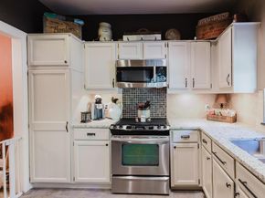 10819 Crown Colony DR 40, Austin TX 78747