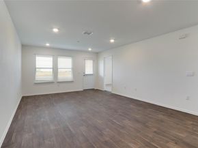 18512-A High Flyer WAY, Manor TX 78653