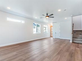 1130 Spur ST A, Austin TX 78721