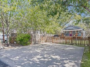 1137 Richardine Ave, Austin TX 78721