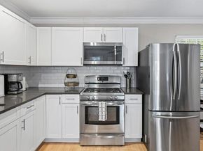 1137 Richardine Ave, Austin TX 78721