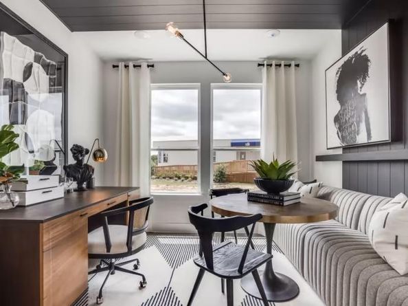 1821 Spring Mountain CV, Georgetown TX 78628