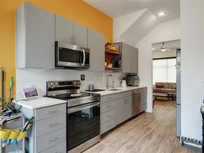 4901 Springdale RD 102, Austin TX 78723