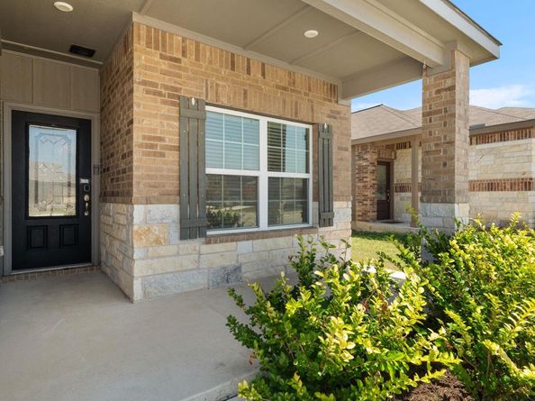 343 Liberty Meadows DR, Liberty Hill TX 78642