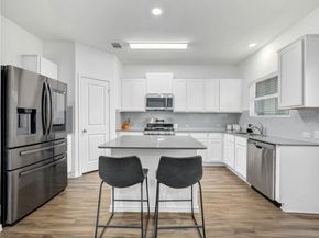 22611 Bristlegrass LN, Lago Vista TX 78645