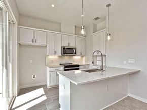 12001 Vista Parke DR 903, Austin TX 78726
