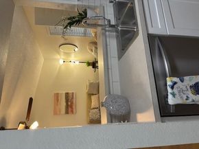10616 Mellow Meadows DR 5B, Austin TX 78750