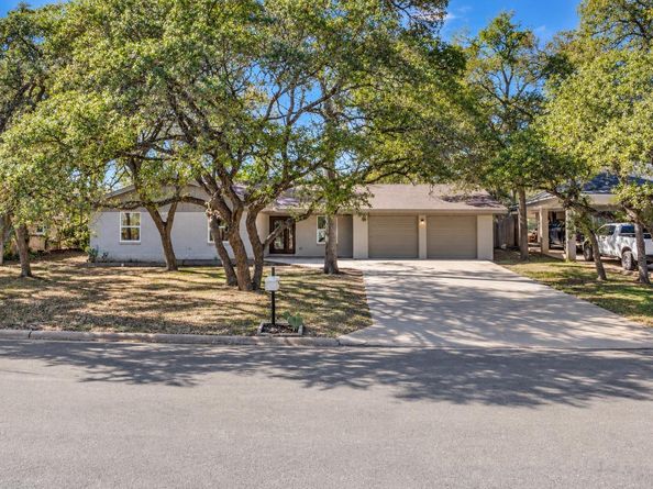 5704 Parkwood DR, Austin TX 78735