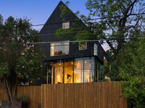 2700 E 12th ST, Austin TX 78702