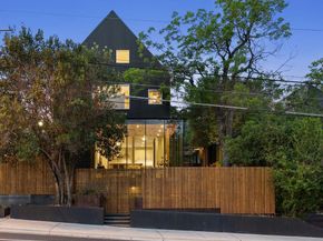 2700 E 12th ST, Austin TX 78702