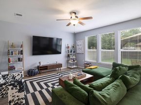 8716 Panadero DR, Austin TX 78747