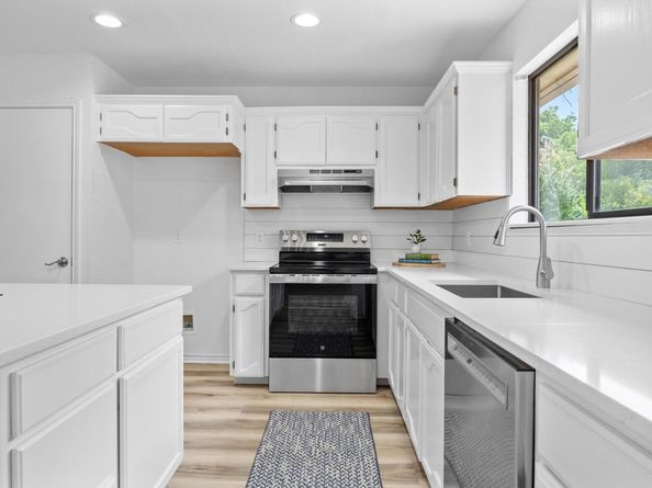 507 San Gabriel BLVD, Georgetown TX 78628