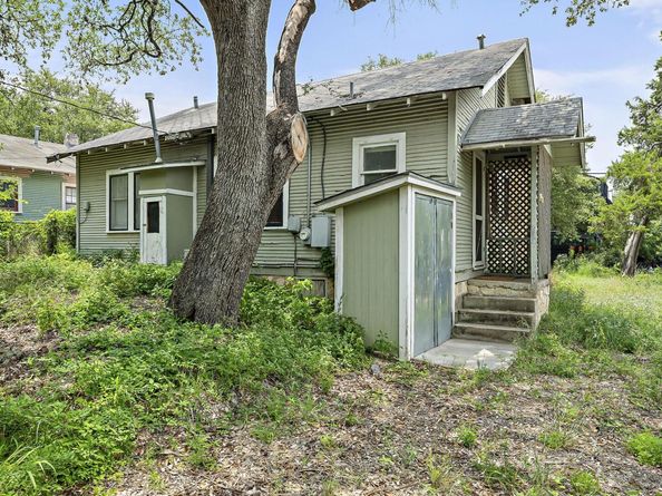 914 James ST, Austin TX 78704
