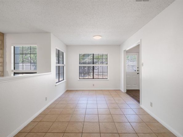 8000 Spandera CV, Austin TX 78759