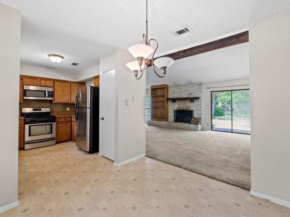 12306 Split Rail PKWY, Austin TX 78750