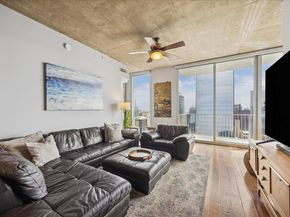 360 Nueces ST 4009, Austin TX 78701