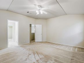 2121 Desco Dr, Austin TX 78748