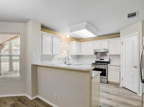 2121 Desco Dr, Austin TX 78748