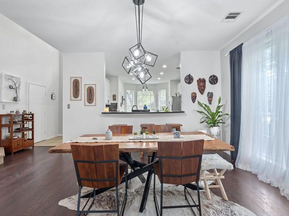 1913 Dove Ridge TRL, Leander TX 78641