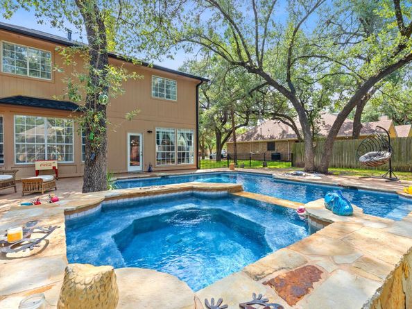 1913 Dove Ridge TRL, Leander TX 78641